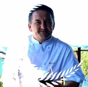 Meet your Posher, Wayne